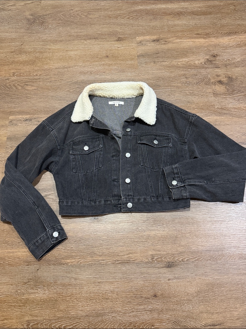 Pacsun Sherpa Collar Cropped Trucker Jacket Washed Black Denim - Picture 2 of 8
